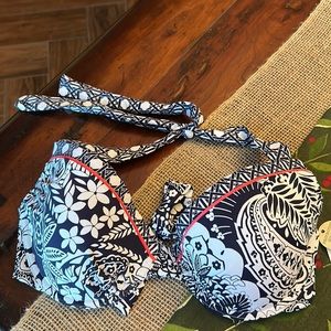 Tommy Bahama NWT bikini top